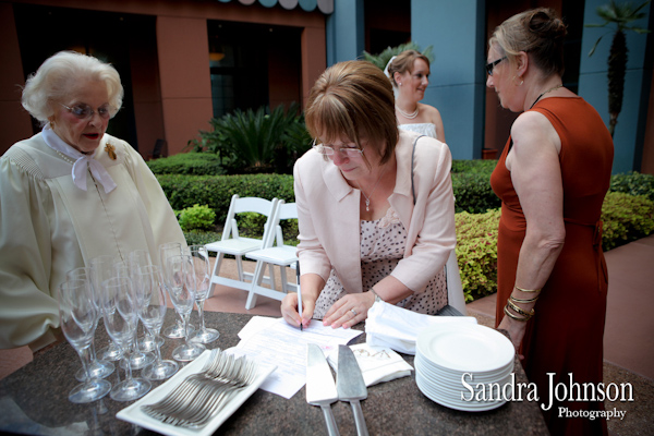 Best Orlando Wedding photographer - Sandra Johnson (SJFoto.com)